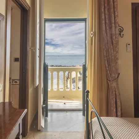 Bed & Breakfast La Riviera