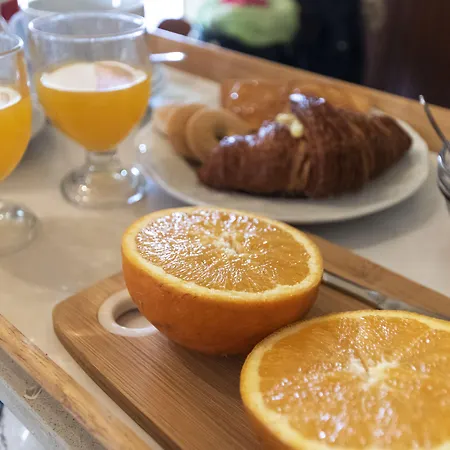 לינה וארוחת בוקר La Riviera גאליפולי