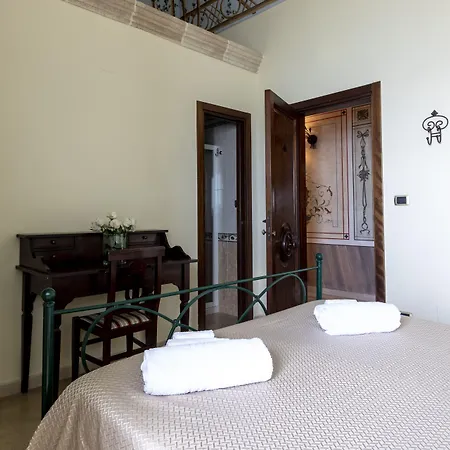 La Riviera Bed & Breakfast