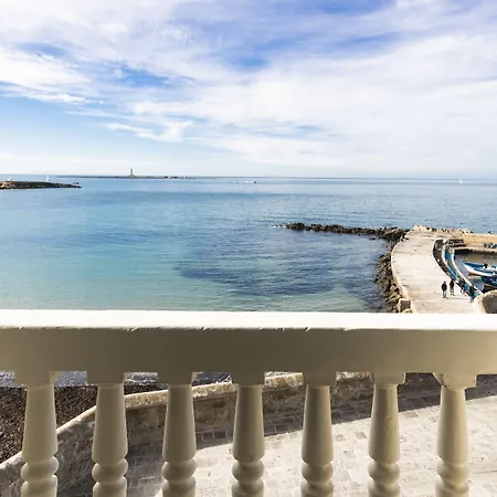 Bed & Breakfast La Riviera 3*
