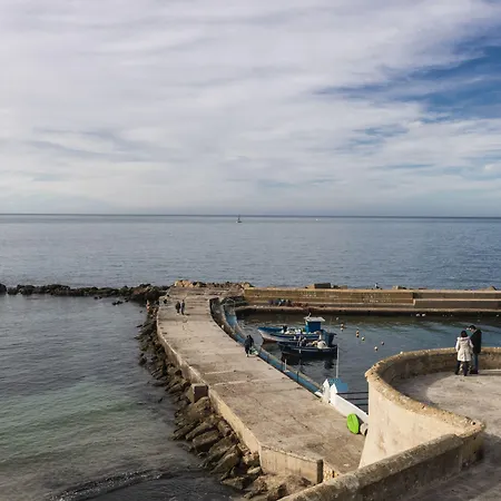 Bed & Breakfast La Riviera 3*