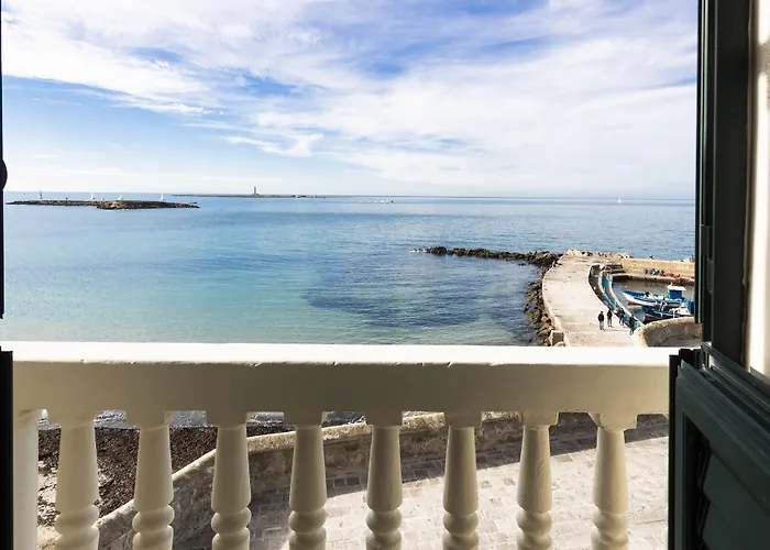 Bed & Breakfast La Riviera 3*