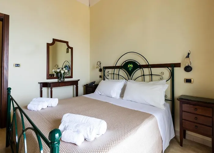 Bed & Breakfast La Riviera 3*